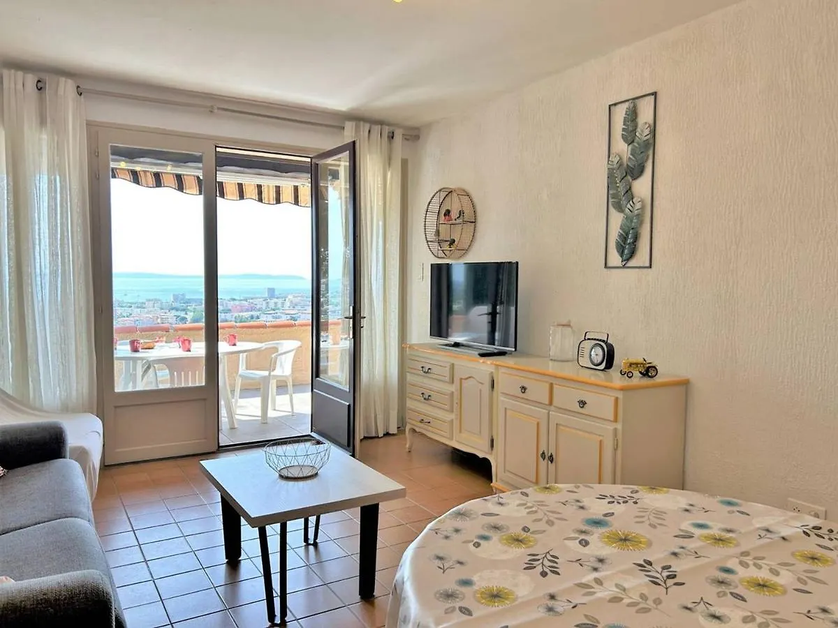شقة Bormes-Les-Mimosas: Appt Climatise, 5 Couchages, Parking, Grande Terrasse - Fr-1-251-136 بورم لي ميموزا